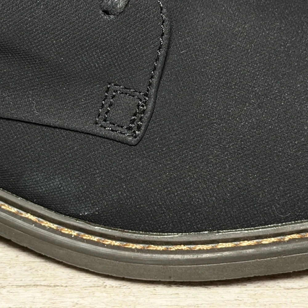 Men's Black Classic Lace-Up Boots